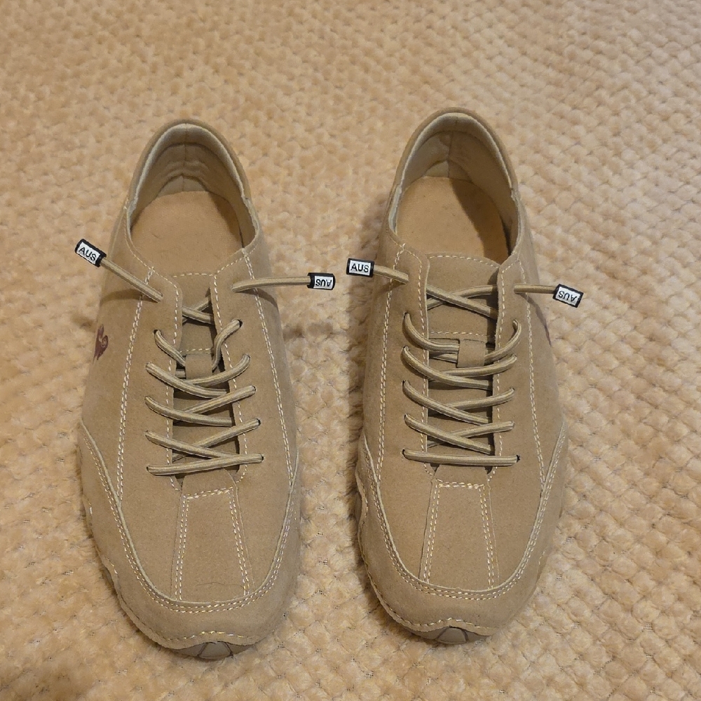 LDeck Men's Tan Walking Shoes